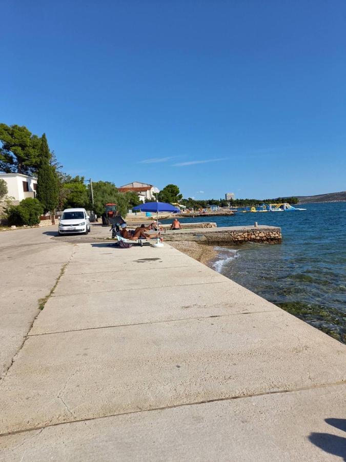 Apartmani Ficurin Starigrad Paklenica Exteriér fotografie