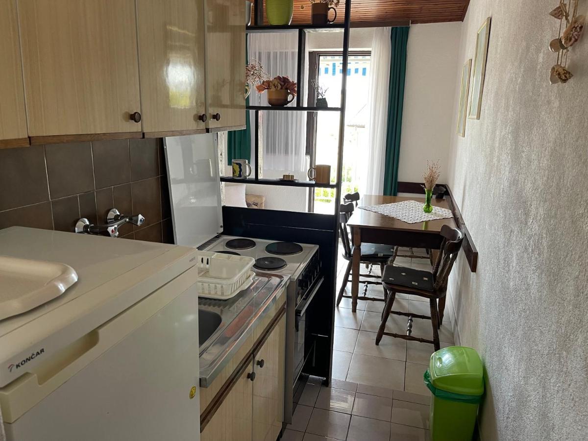 Apartmani Ficurin Starigrad Paklenica Exteriér fotografie